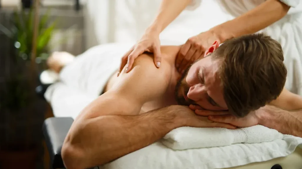 Lingam Massage Singapore: A Guide to Mindful Sensual Relaxation