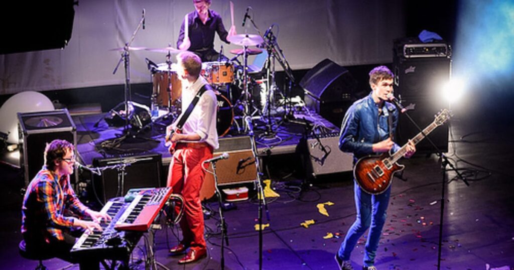Charlie Straight: The Czech Indie Band That Turned Britpop Influence Into Its Own Sound